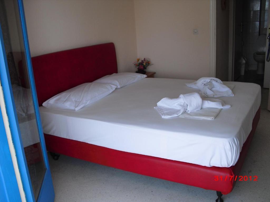 Kangaroo Hotel Mola Kaliva Zimmer foto